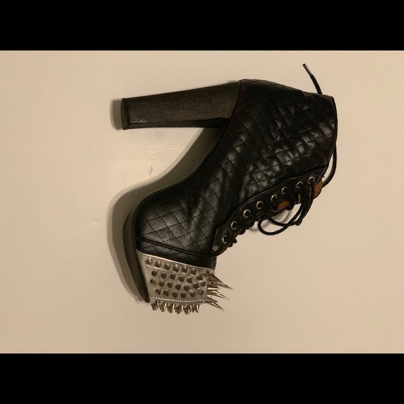 Lita Spiked Booties - Picture 5 of 6